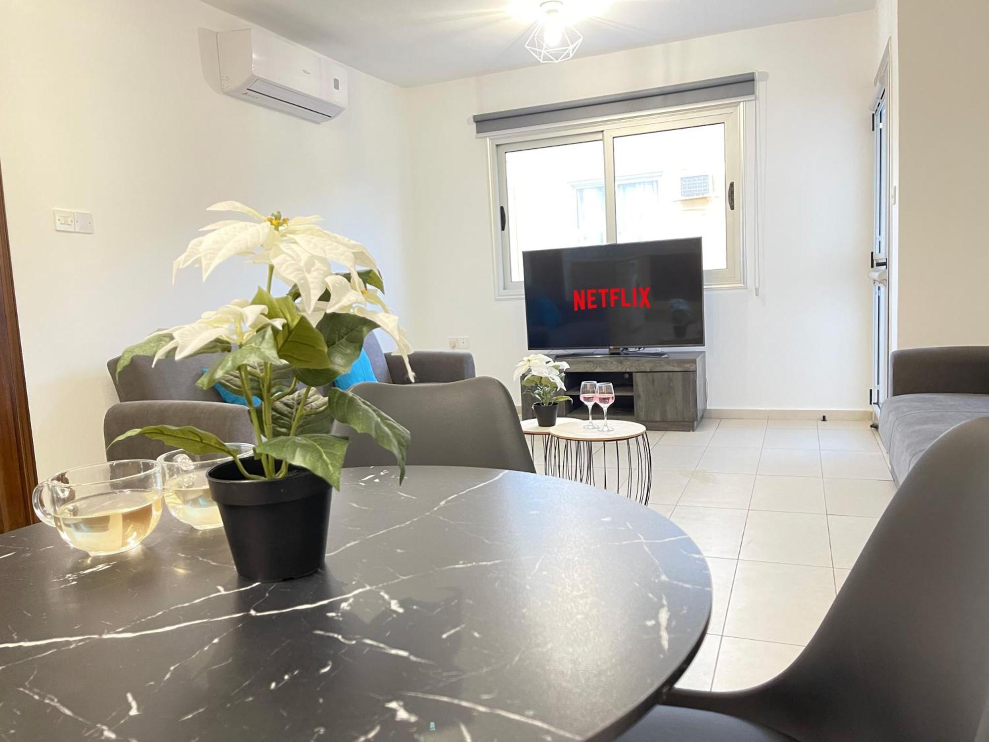 Aurora Holiday Apartment - Ayia Napa Luaran gambar